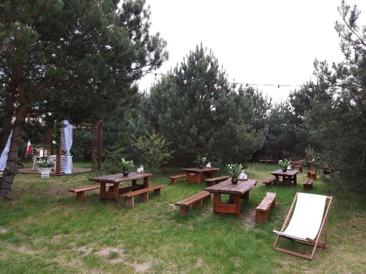 Miodowy Zakatek Caloroczne Domki I Pokoje Przy Suntago, Deepspot, Pyszne Sniadania, Grill, Ognisko Mszczonów Εξωτερικό φωτογραφία